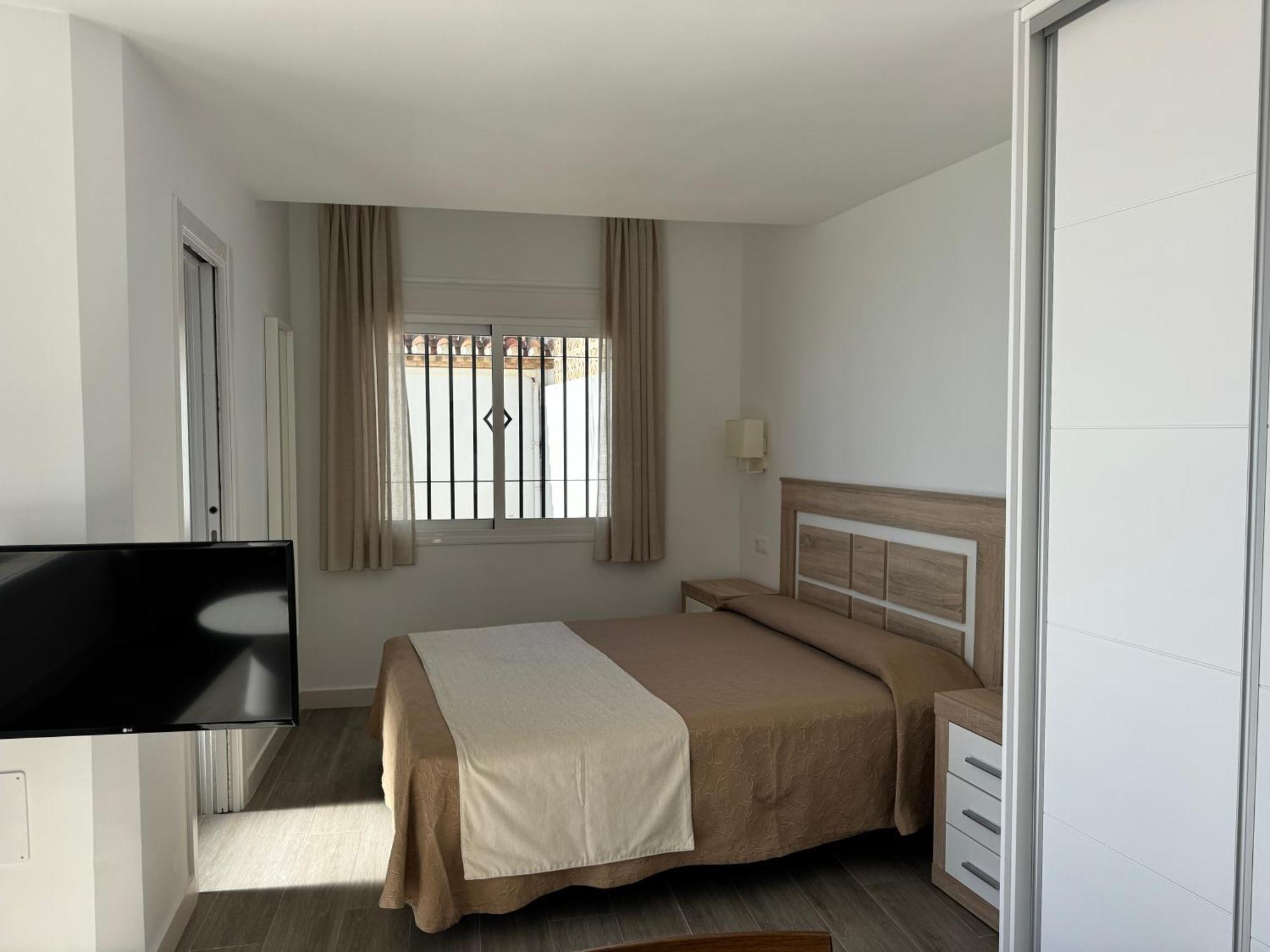Apartamentos Perla Marina Нерха Экстерьер фото