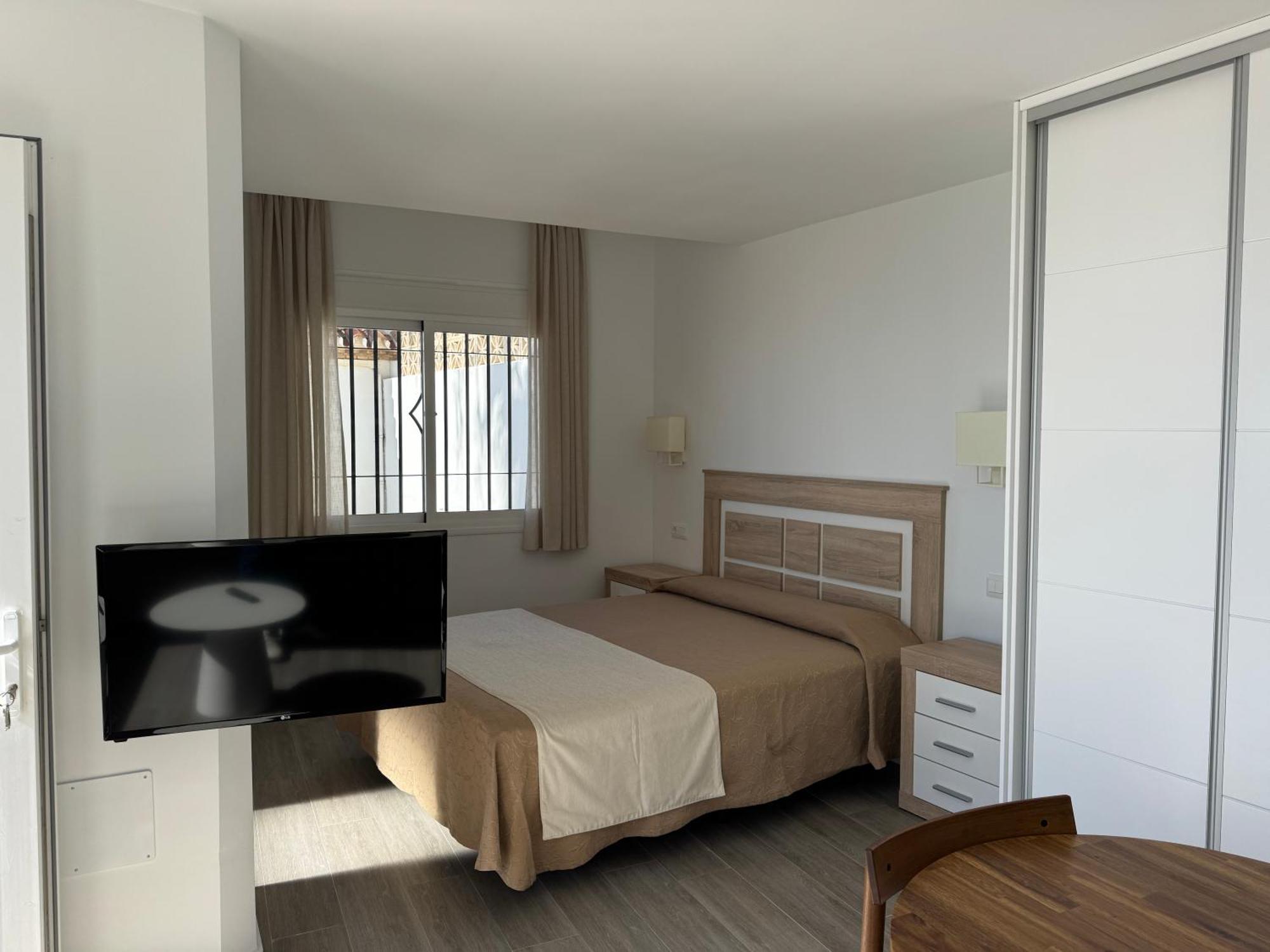 Apartamentos Perla Marina Нерха Экстерьер фото