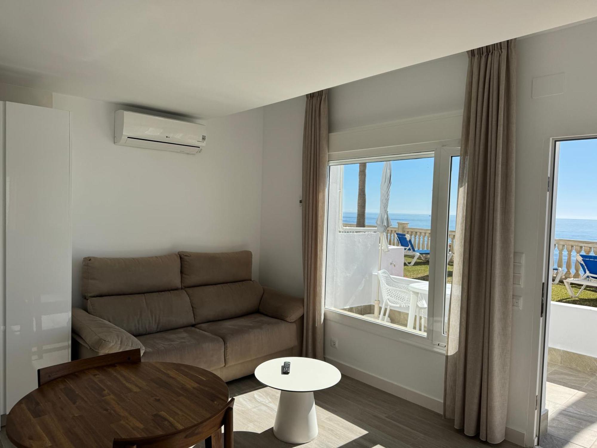 Apartamentos Perla Marina Нерха Экстерьер фото