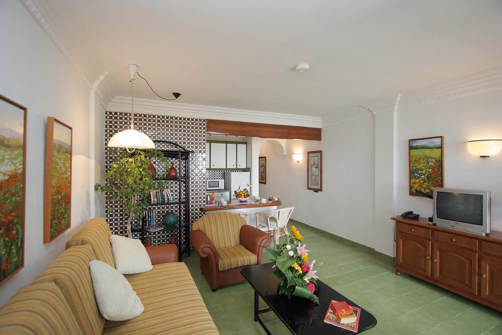 Apartamentos Perla Marina Нерха Экстерьер фото