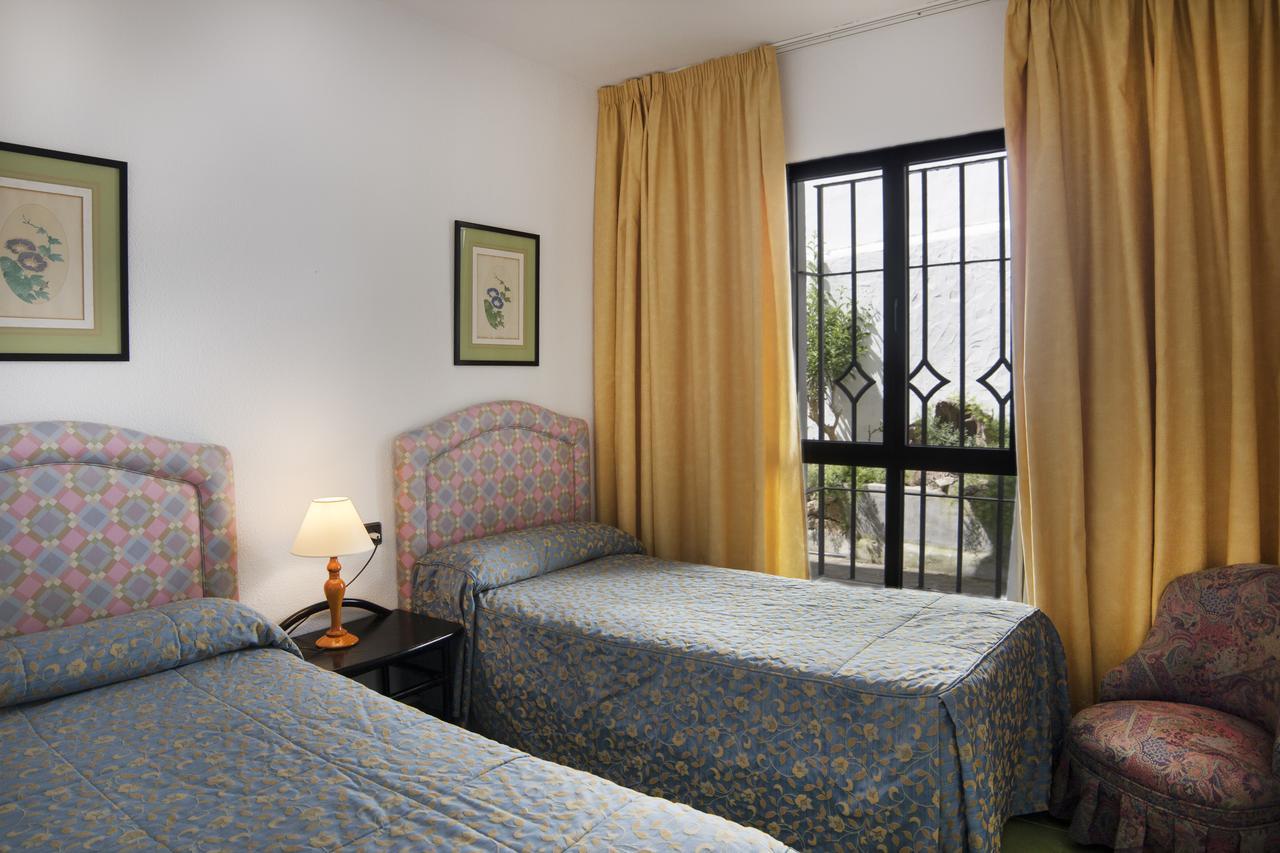 Apartamentos Perla Marina Нерха Экстерьер фото